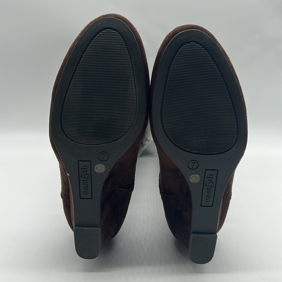 2529- East 5th Brown Over the Knee Boots Wedge Heel & Buckle Strap Size 7M NWT - Picture 8 of 10